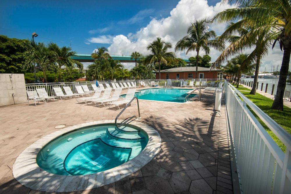 Matanzas Inn Fort Myers Beach Exterior photo